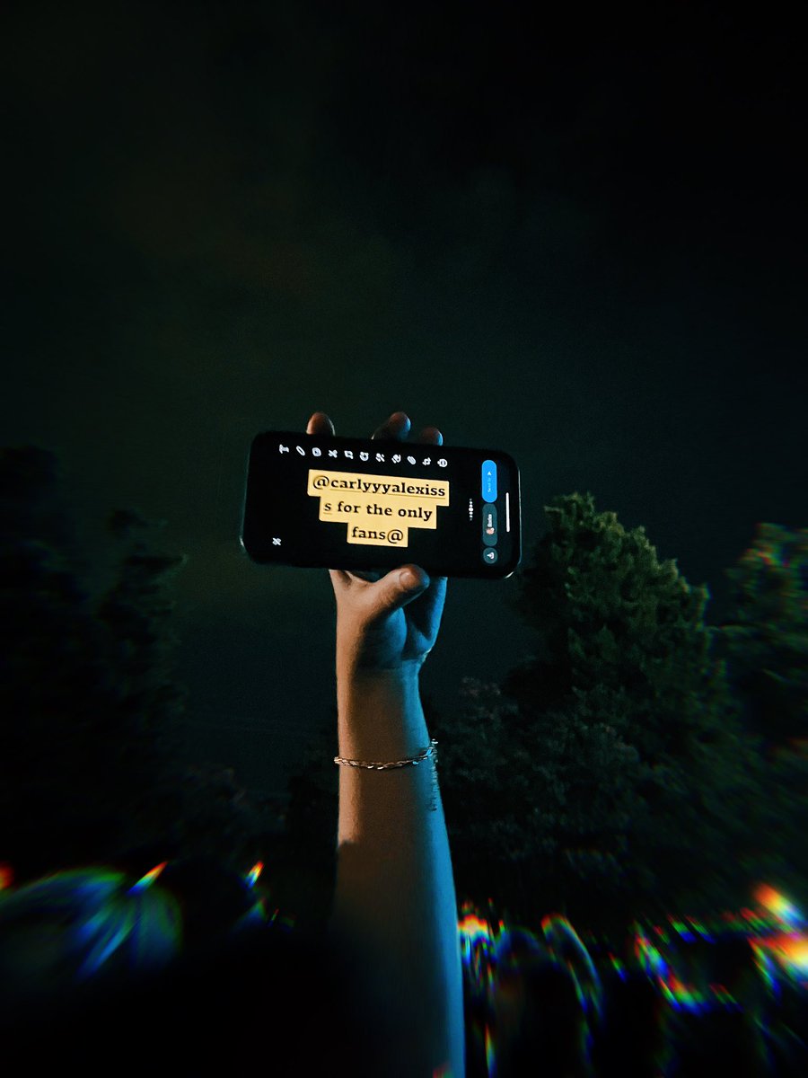🎶