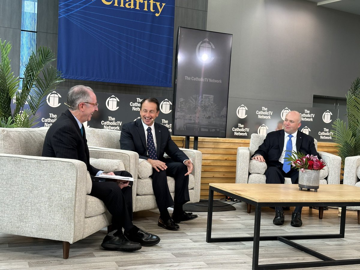 𝕭𝖎𝖘𝖍𝖔𝖕 𝕽𝖔𝖇𝖊𝖗𝖙 𝕽𝖊𝖊𝖉 𓀦 tweet media