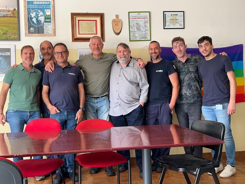 ferdi_uliano's tweet photo. Assemblee #speedline su accordo di salvataggio e rilancio del sito industriale di #Tabina #Santamariadisala. Le lavoratrici e i lavoratori hanno approvato all’unanimità l’accordo sindacale fatto il 27.7.23 al @mimit_gov . @FIMCislStampa @CislNazionale https://t.co/n1HmcS5iNP