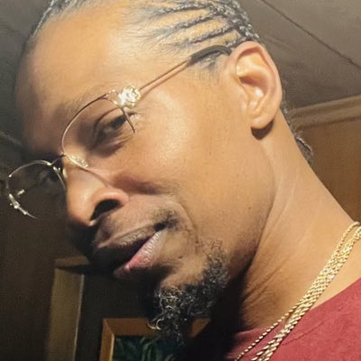 Fecto_Tapiyo's tweet photo. #NewProfilePic https://t.co/TFFqlyq2bU