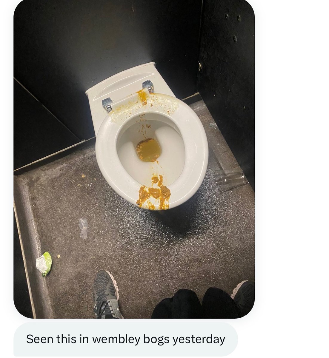 Awaydaypoos (@awadaypoos) on Twitter photo 