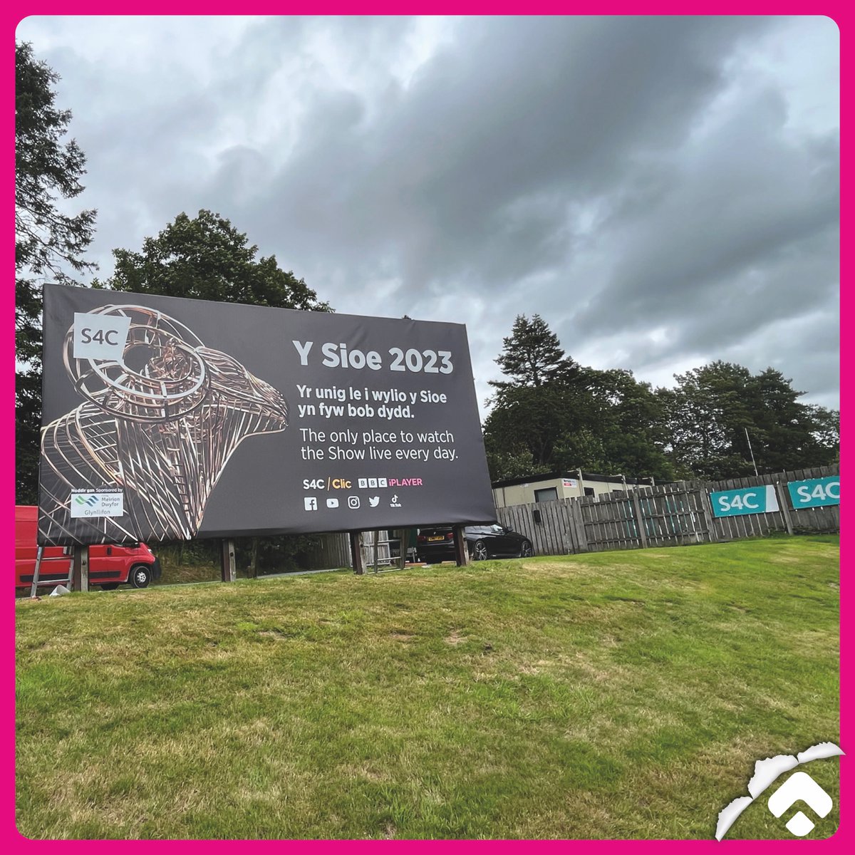 Uprise Print tweet media