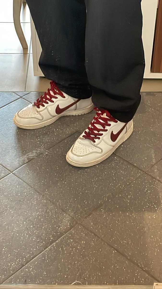 LacroixYvane's tweet photo. mafia SB 🤍❤️

#nike #nikesb #nikesbdunklow #nikesbdunk #nikesbornothing #sbcollector #nikesbdunks #nikesbtweed #tweed #sbtweed #nikeshoes #dunksblow #dunksbhigh #dunksb #dunksbsupreme #nikesbshoes https://t.co/YH5tqFp5Br