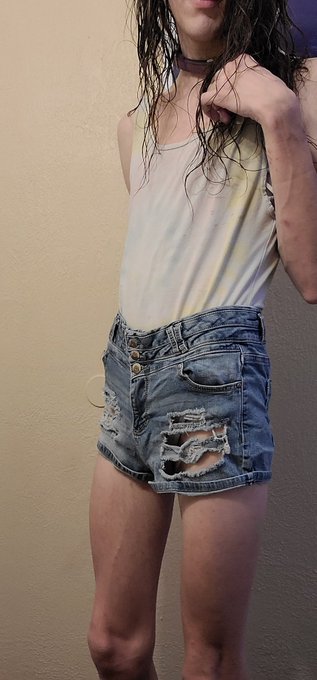 Bunny is all clean again :3 https://t.co/h8C4pZfkXt<a href="/tag/nsfwtwt"class="tags"><span>#nsfwtwt</span></a>