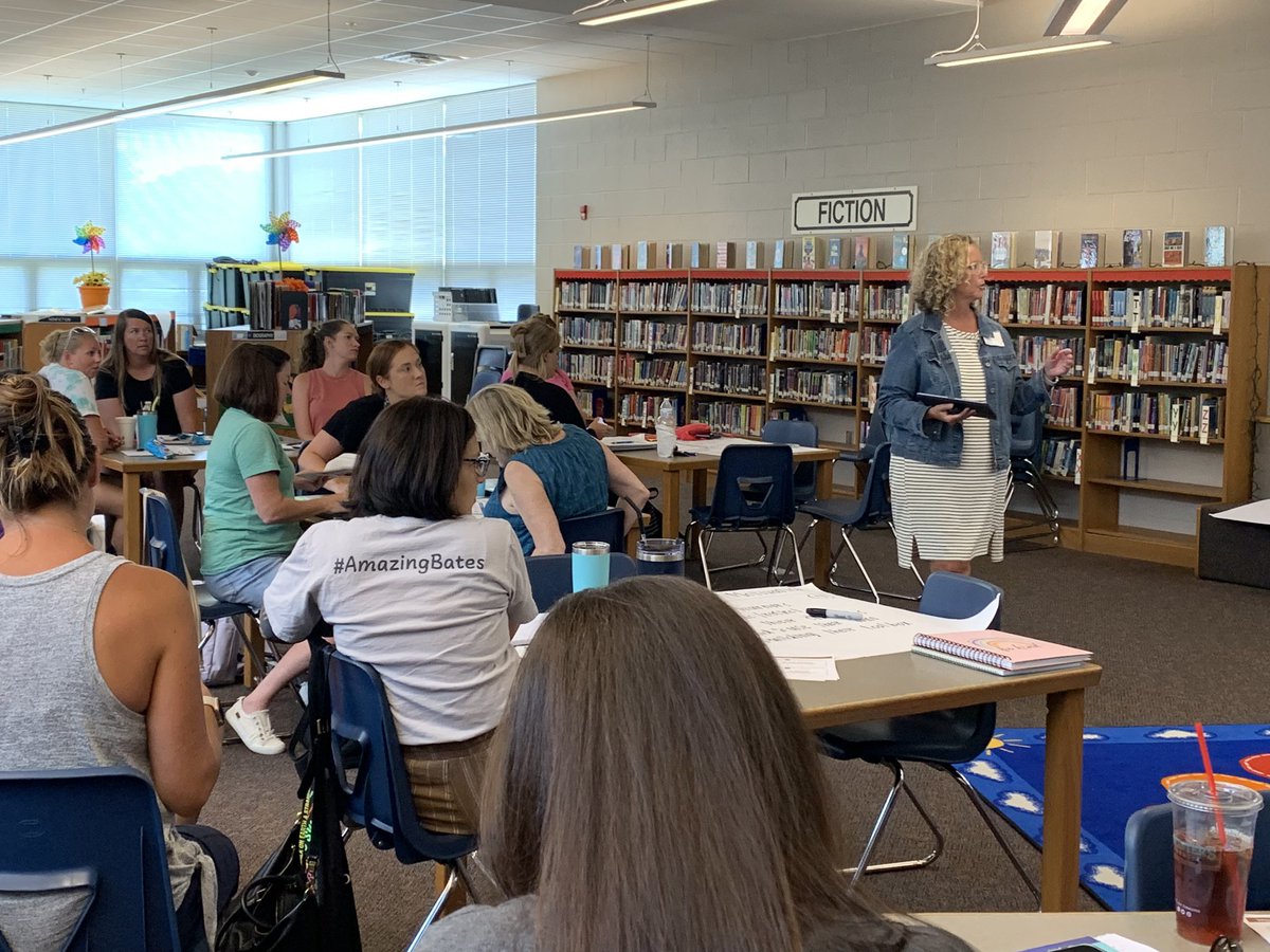 BatesElemJCPS's tweet photo. Cultivating a Sense of Belonging through @TheLeaderinMe and #the7habits #amazingBates https://t.co/y8Oi8zBmqN
