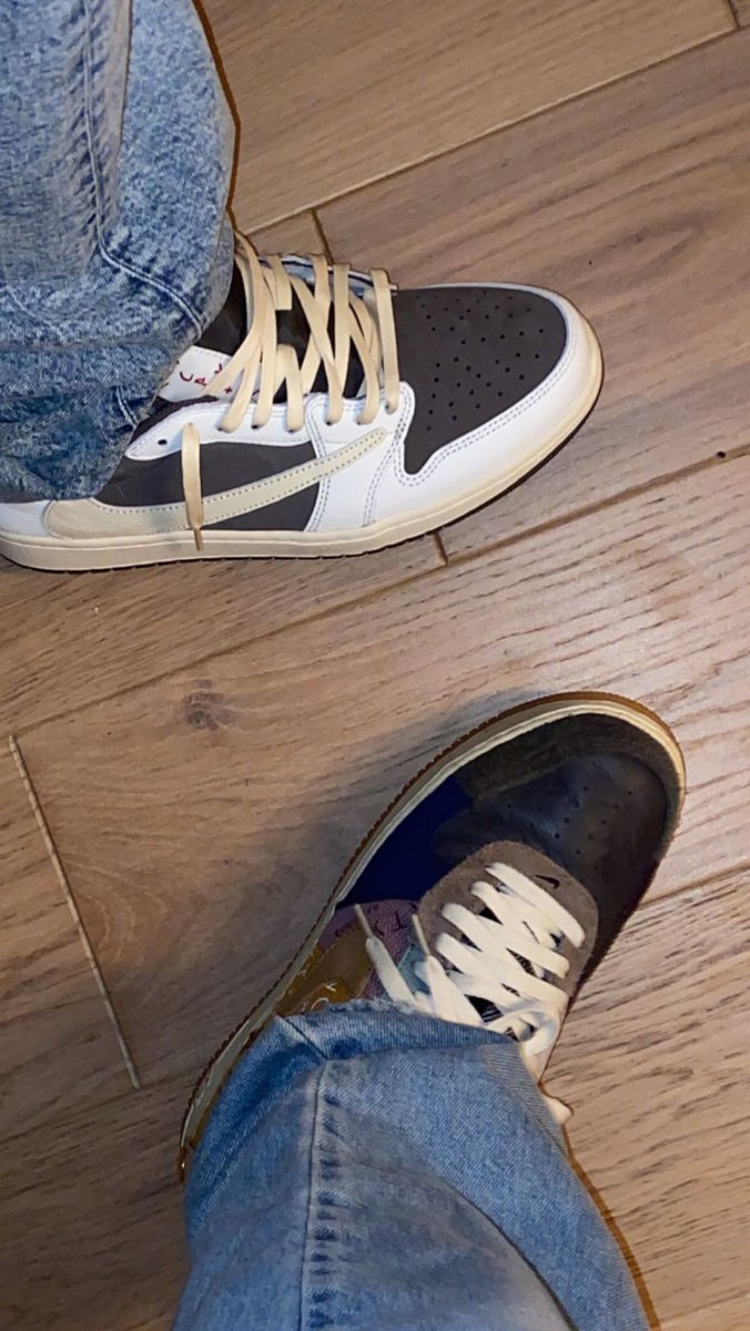 LacroixYvane's tweet photo. @SosoAg27 fuckin shoes 🌵🦋 https://t.co/13KTra5OC6