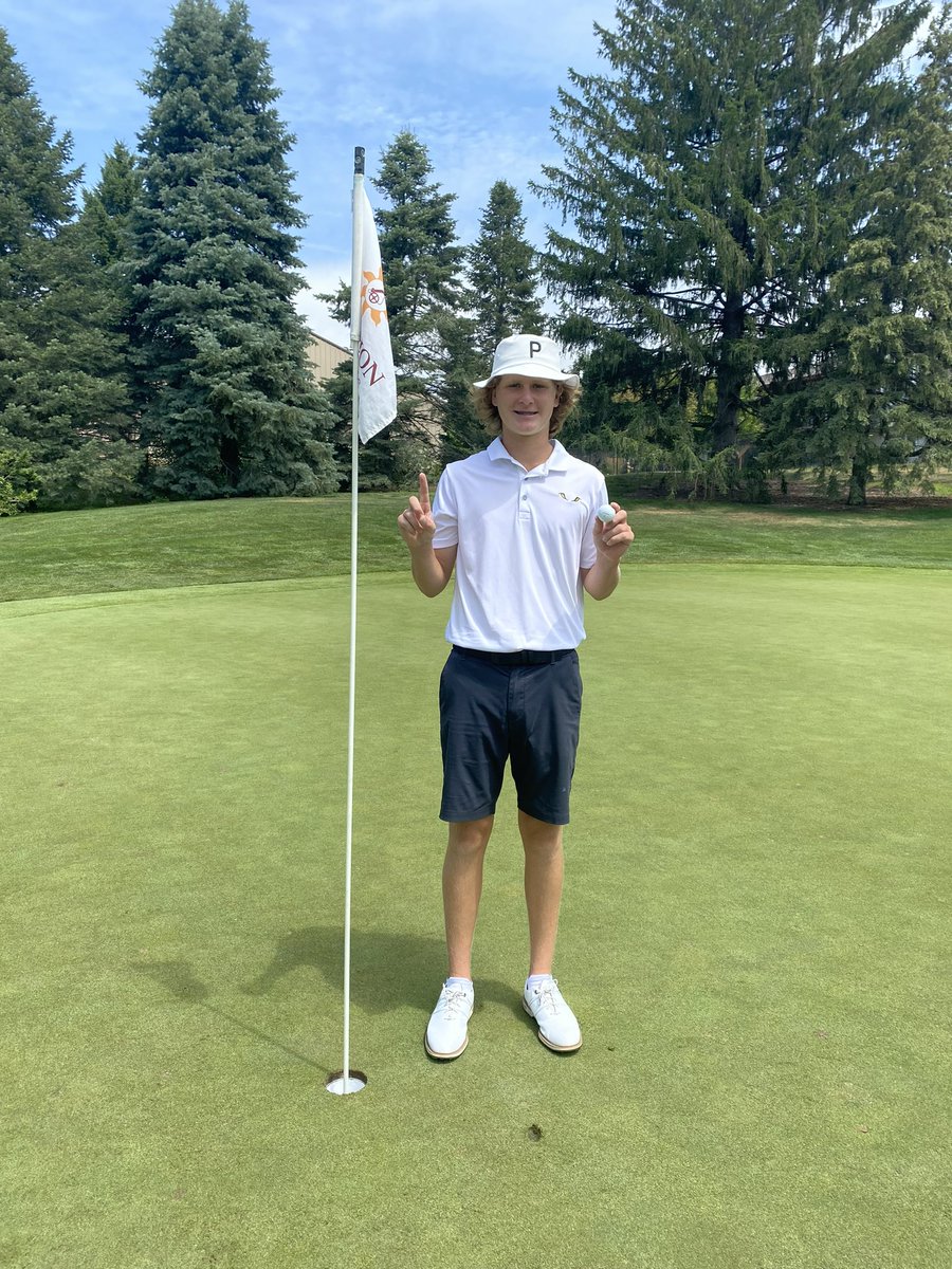 JCSD_Golf's tweet photo. Congratulations to Andrew Johannsen, hole in one @HFCGolfShop in Johnston, IA- #7, 157 yds, 8 iron. ⛳️🐉 https://t.co/MJTSKlwMkL