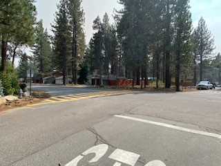 cityofslt's tweet image. Crews are out repairing/replacing damaged snow poles and repainting stop bars. Winter really took its toll on our city streets, but our crews are working hard to make the roads safe. Please take it slow in work zone areas. #BeWorkZoneAlert