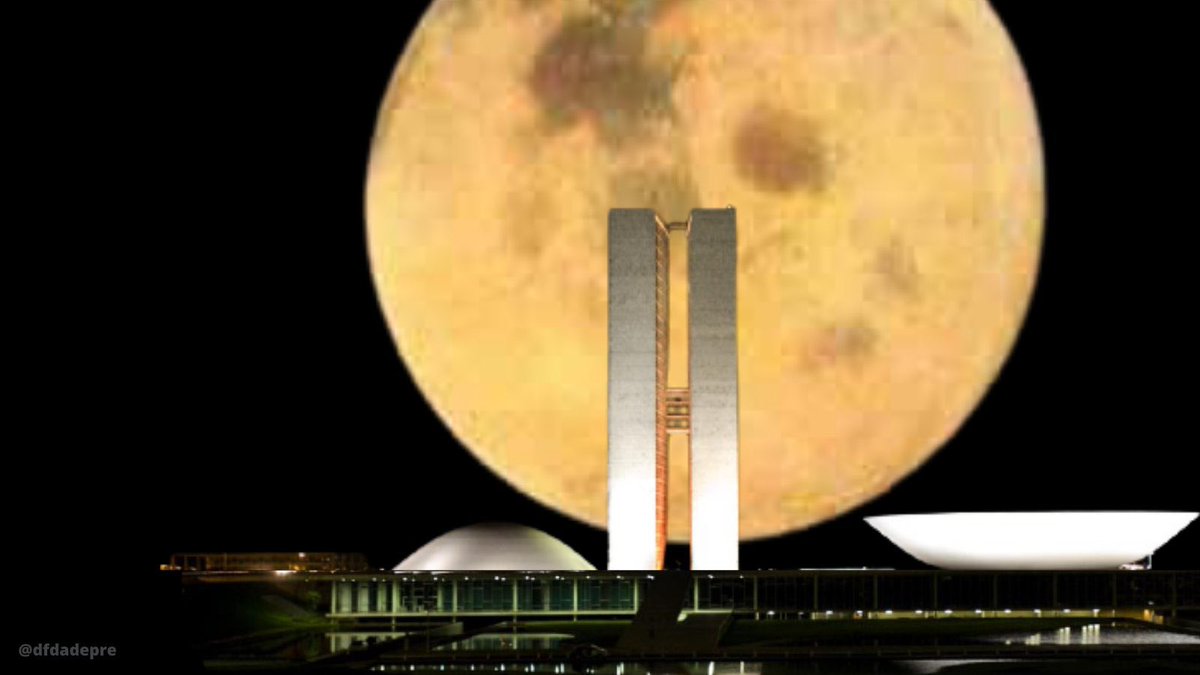 DFDaDepre's tweet photo. Hoje é dia de super lua! Não aceito nada menos que isso!!! 😜 https://t.co/XbXnaTxNQB