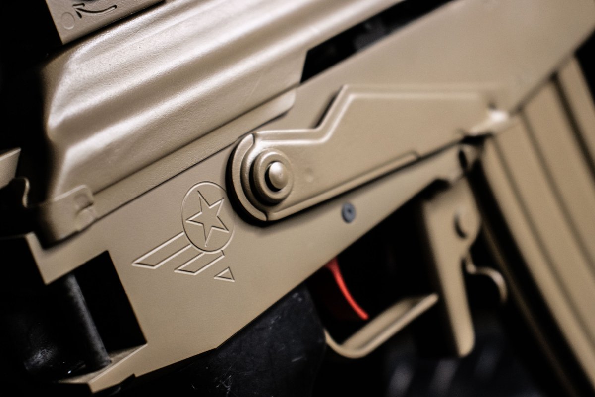 Never to be made again, we have a number of the legendary Ikon Weapons Micro Galils in .223/5.56 🪖 Pictured here is the coyote tan variant 🐺🦴 

#ikon #galil #firearms #ikonic #nevertobeforgotten #classic #guns #centerfiresystems