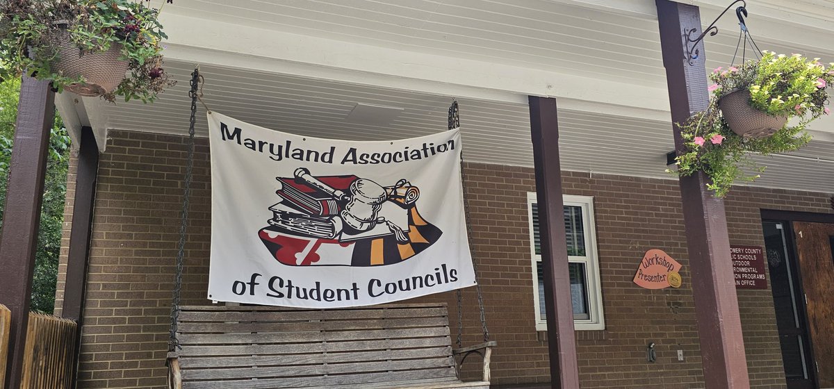 Shout out to <a href="/BCSCsocial/">BCSC</a> Exec Board members getting workshop certified and facilitating today <a href="/MDStuCo/">MASC</a> Advance!! Thx <a href="/MCRSGA/">MCR-SGA</a> for hosting!