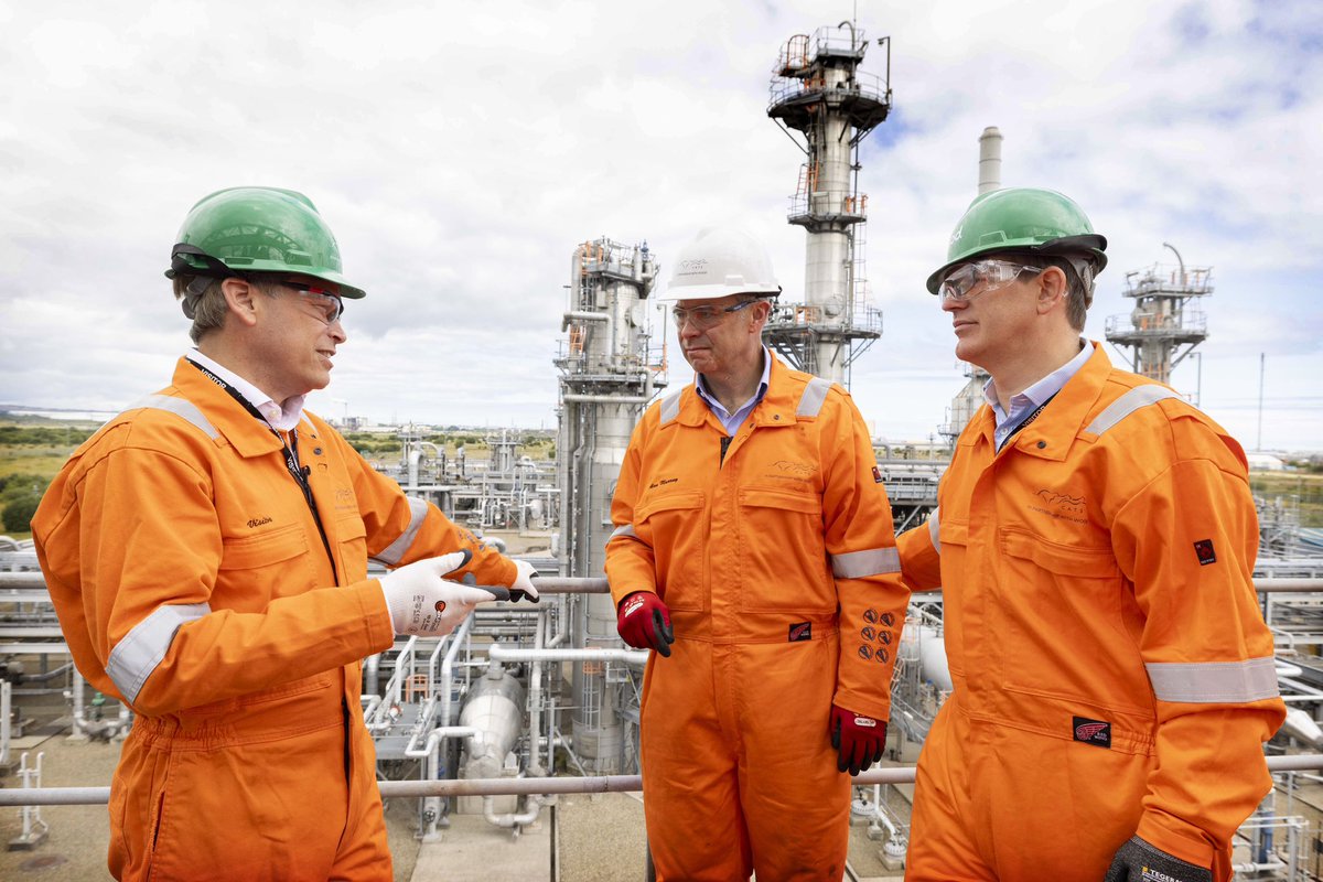 Rt Hon Sir Grant Shapps tweet media