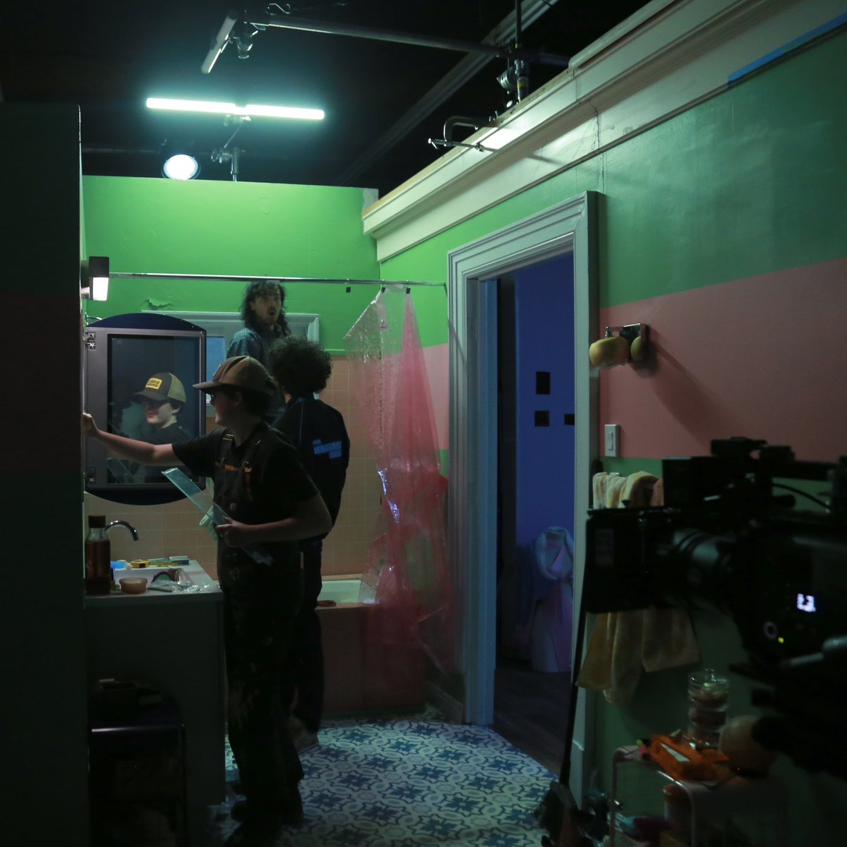 Pretty Bizarre Productions tweet media