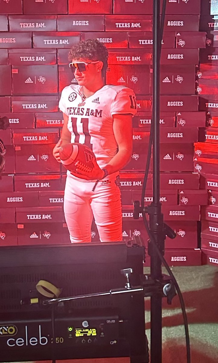 dmandala11's tweet photo. Thank you to all the coaches and staff at Texas A&amp;M for an amazing weekend and making me feel like part of the team at the team pool party. I had a great time. 
@CoachColey 
@CoachBPetrino 
@RaceZwieg 
@AggieFootball https://t.co/H1NI7wVyFy