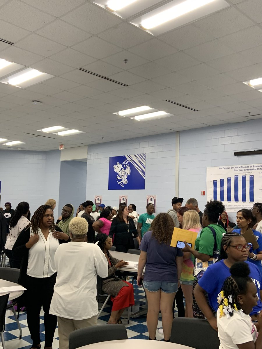shs_bluejackets's tweet photo. We have so much to be thankful for! Our amazing staff who attended professional development all day and came together for a great, packed open house. Blue Jacket Scholars and parents who showed up full of energy/excitement, and our admin team for all of the positivity/leadership. https://t.co/VR277GGh6m