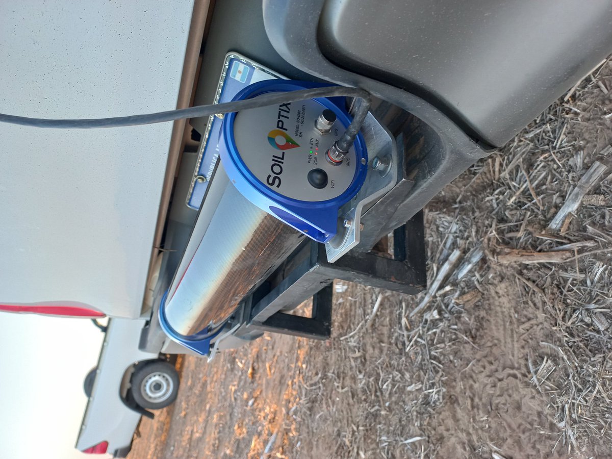 gonzalo_borsini's tweet photo. Generando info con SoilOptix en conjunto con @cpedernera23 y #ramirodezabaletta de @Syngenta_ar junto a #Glimax.
#MSUagro https://t.co/PcTD3vPtDd