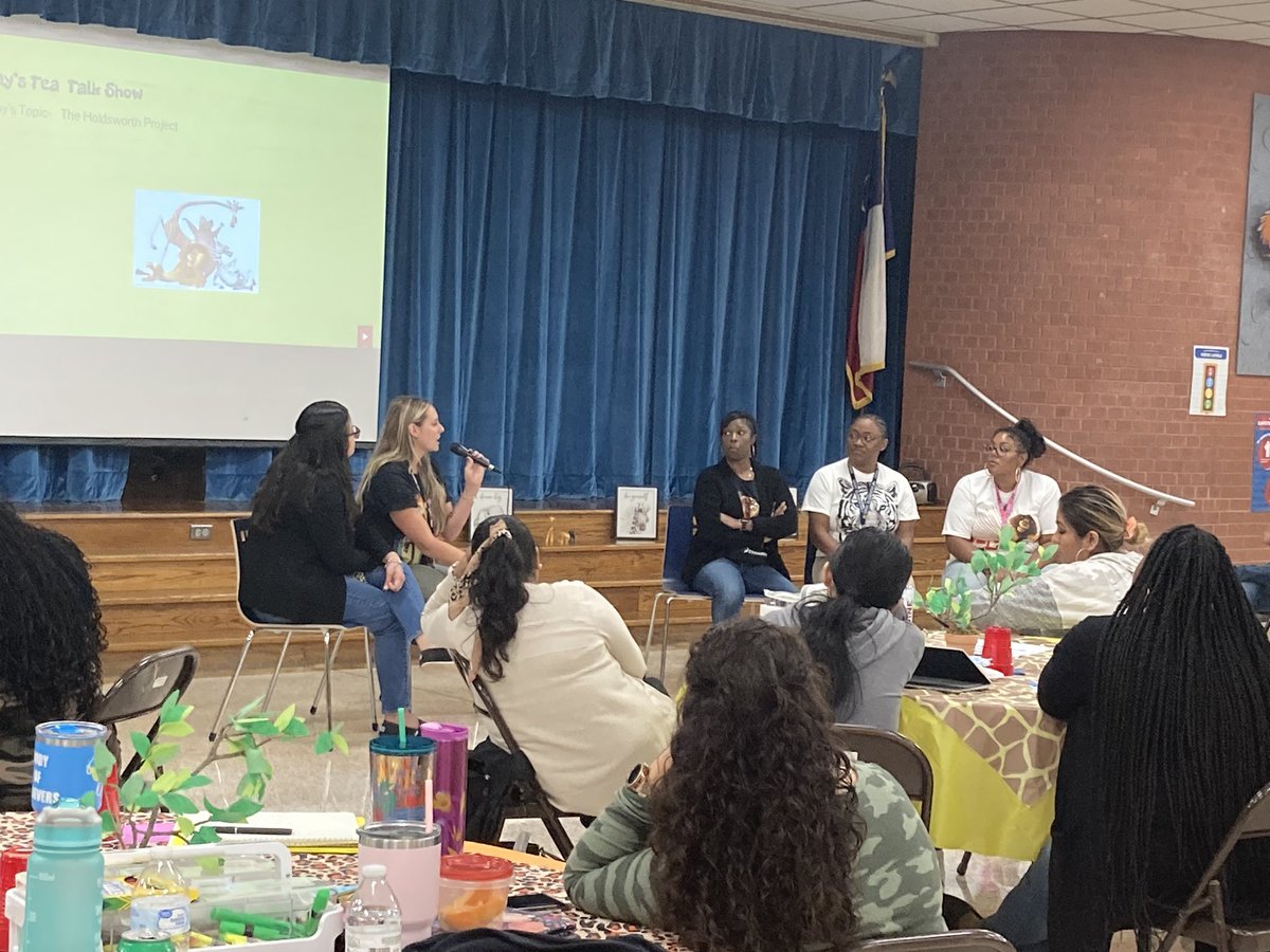 LAshley2016's tweet image. Gray’s Tea Talk Show hosted by @Ms_Burkle and @Farias_Ari_  They had the pleasure to interview @deavsimon @kdavis_21 and @LeaLinthicum who shared their experiences with our Holdsworth project.@GrayES_AISD #FindTheGood @HoldsworthCentr #LearningIsAnAdventure