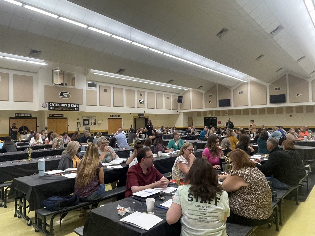 Mary Leonard tweet media