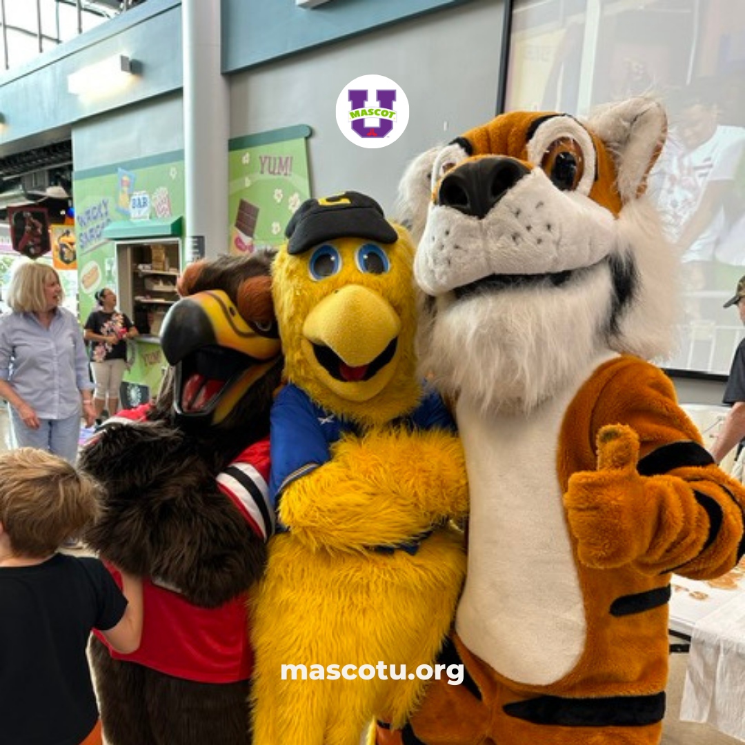 MascotUmtg's tweet photo. Mascot U 2023 Live &amp; Virtual, a perfect blend of learning and fun! 🔥 Here's to applying all those informative takeaways to our next big gig! #MascotGrowth #MascotULive2023 https://t.co/UCJgC6DJrU