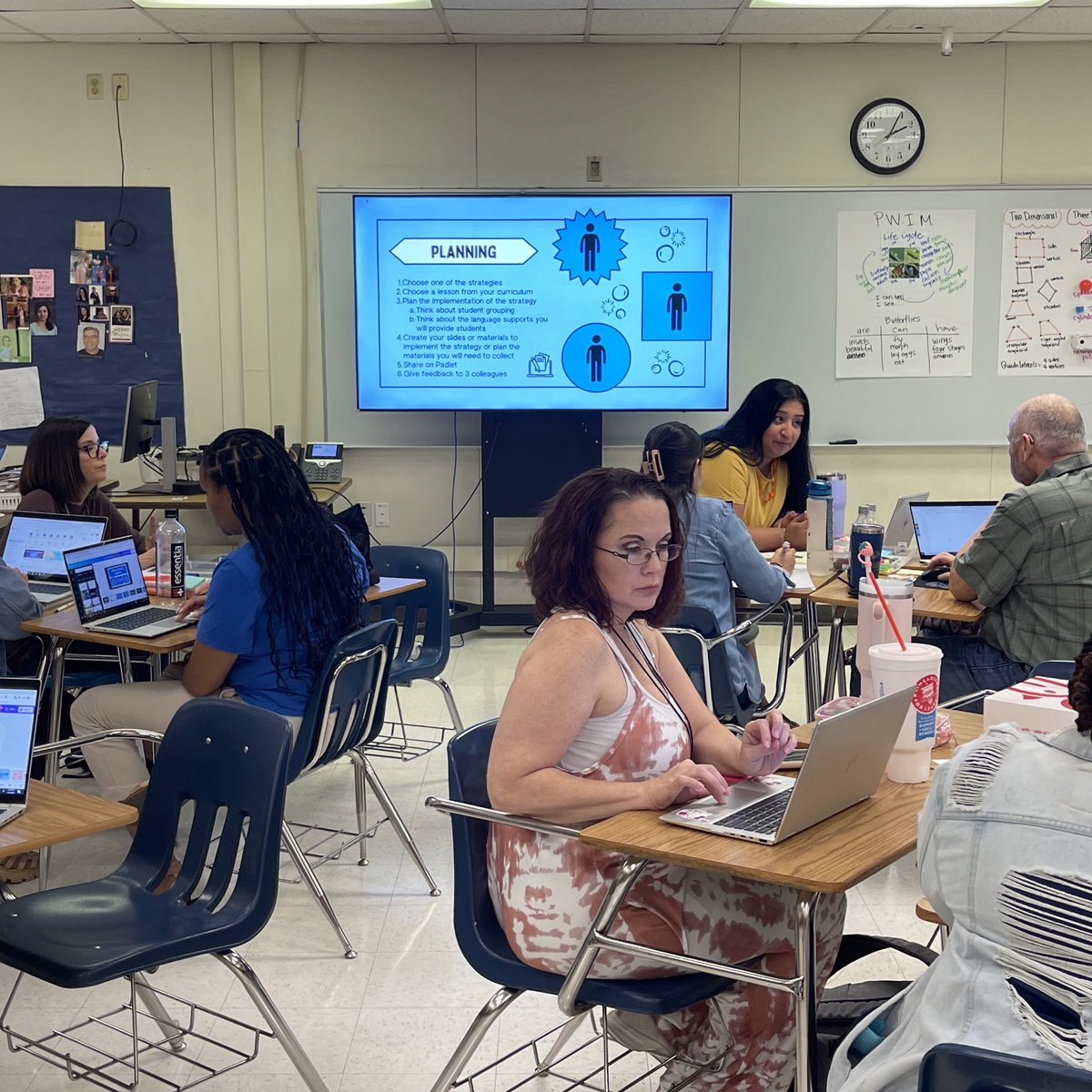 EspeHilts's tweet image. Collaborative strategies that level up academic discourse for the win! @CFBElem_Bil_ESL and @CFBISD_BilESL  educators were engaged and focused as we planned the implementation of one strategy! #optimizingoutcomes #LanguageFocused