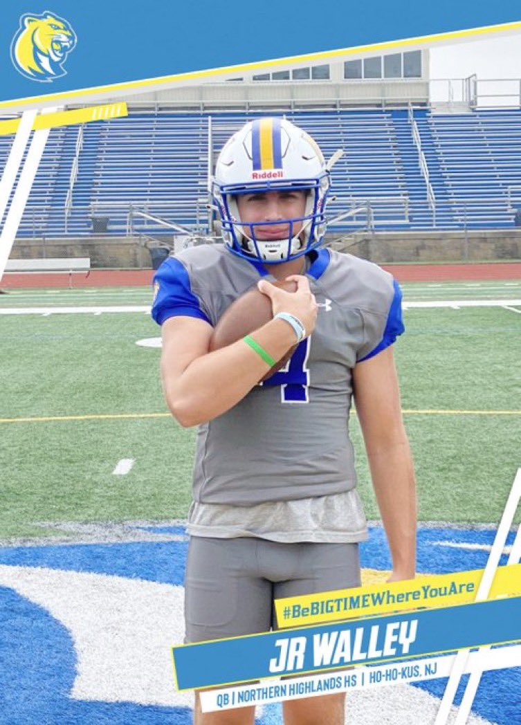 jrwalley_QB's tweet photo. I am extremely and truly grateful to receive an offer to play college football at @MUCougarsFB!  Thank you coaches @MisericordiaHFC, @K_Price73, @Coach_Cottle, and @JaretJystad for this opportunity!
@coachdcord @desalvocrew @NHighlandsFB @LamarMcKnight_ https://t.co/C2pPA7z6FI