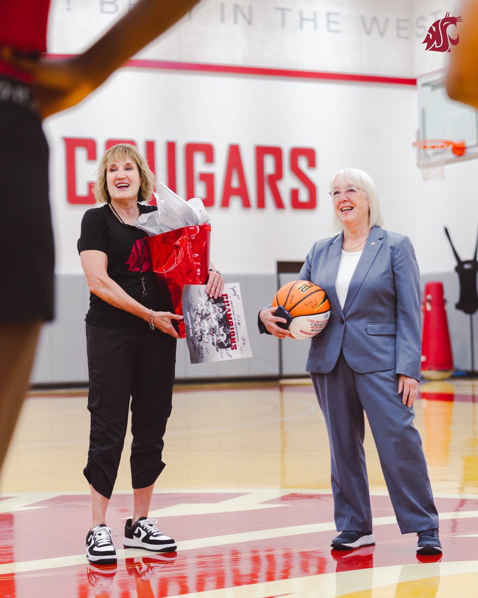 WSU Cougar Women's 🏀 tweet media