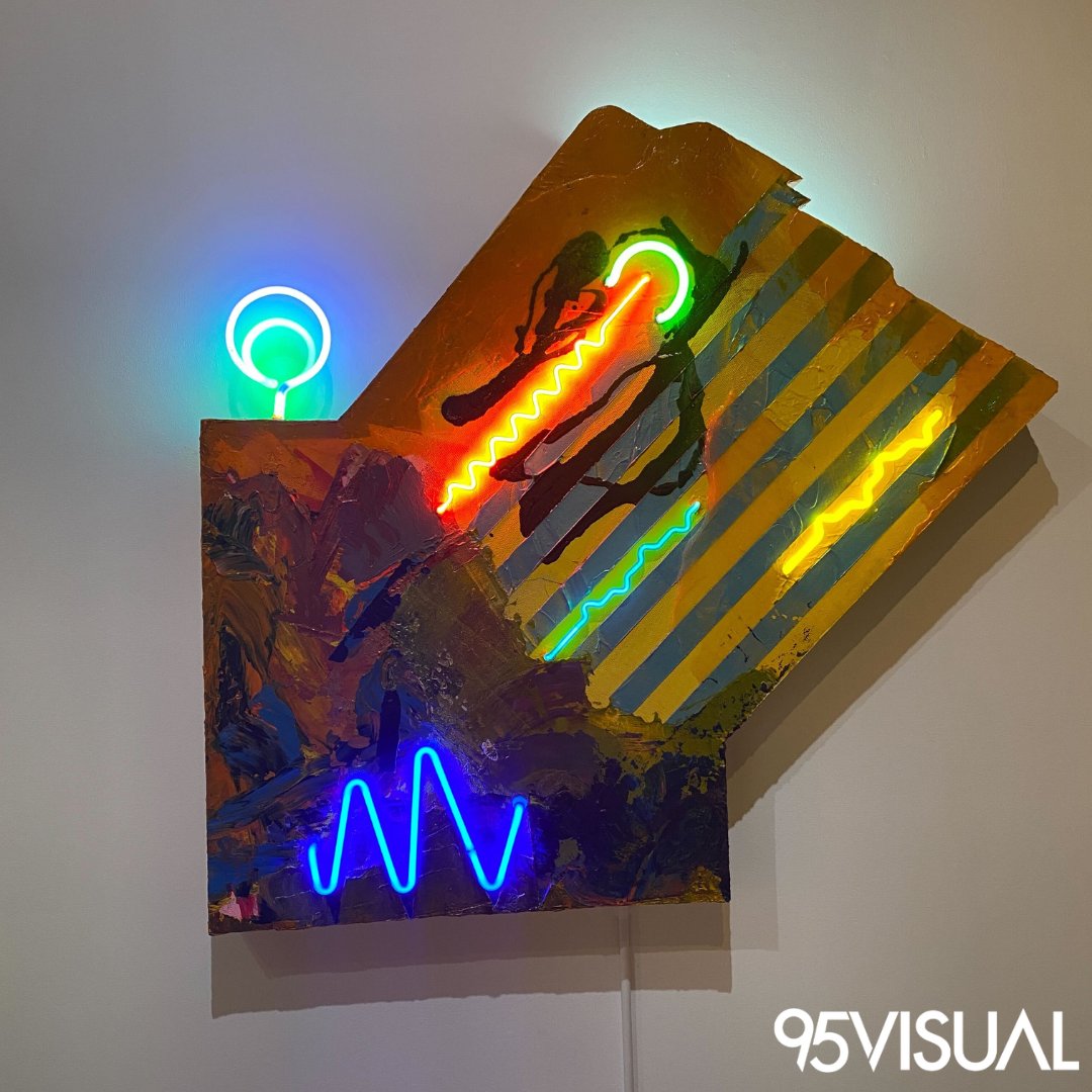 95Visual's tweet image. 95Visual went on an awesome company outing recently at the Museum of Neon Arts aka MONA! Here are photos of some of their exhibitions. 

#95visual #museumofneonarts #mona #businessouting #teamouting #companyouting #workingouting #meettheteam