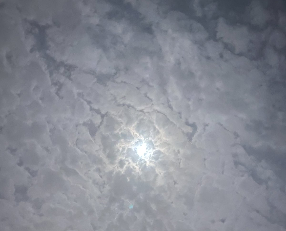 قمر اليوم✨