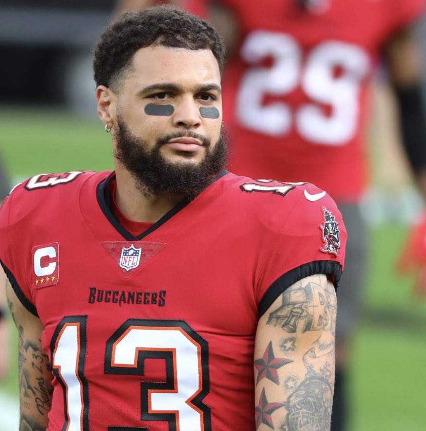 JFowlerESPN's tweet photo. Mike Evans, owner of nine straight 1,000-yard seasons, on best WR discussion: “I’ll take myself over anybody. If people were in my situation, there’s only 5-10 guys in history who have done what I’ve done.”

Adds he’s “probably the most doubled receiver since 2015, 2016 - I have to be. Me or maybe Tae Adams.”