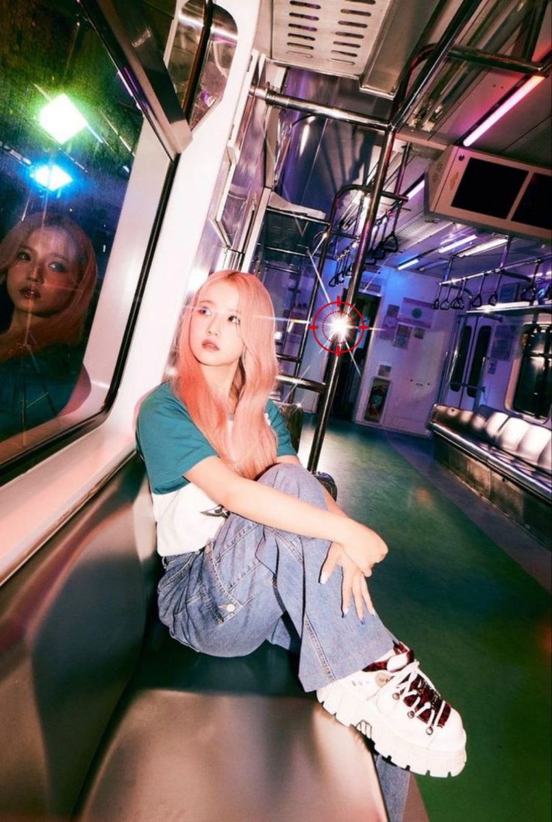 ViadJinHos (비아찌느오스) 
💛
MEMBER REVEAL :: Vex [VOCALIST]
(<a href="/choivexnpop/">Vex 벡스 💜</a> ) as SUHYE 

#NPOP #MEMBERREVEAL #ViadJinHos #비아찌느오스 #LIMELIGHT