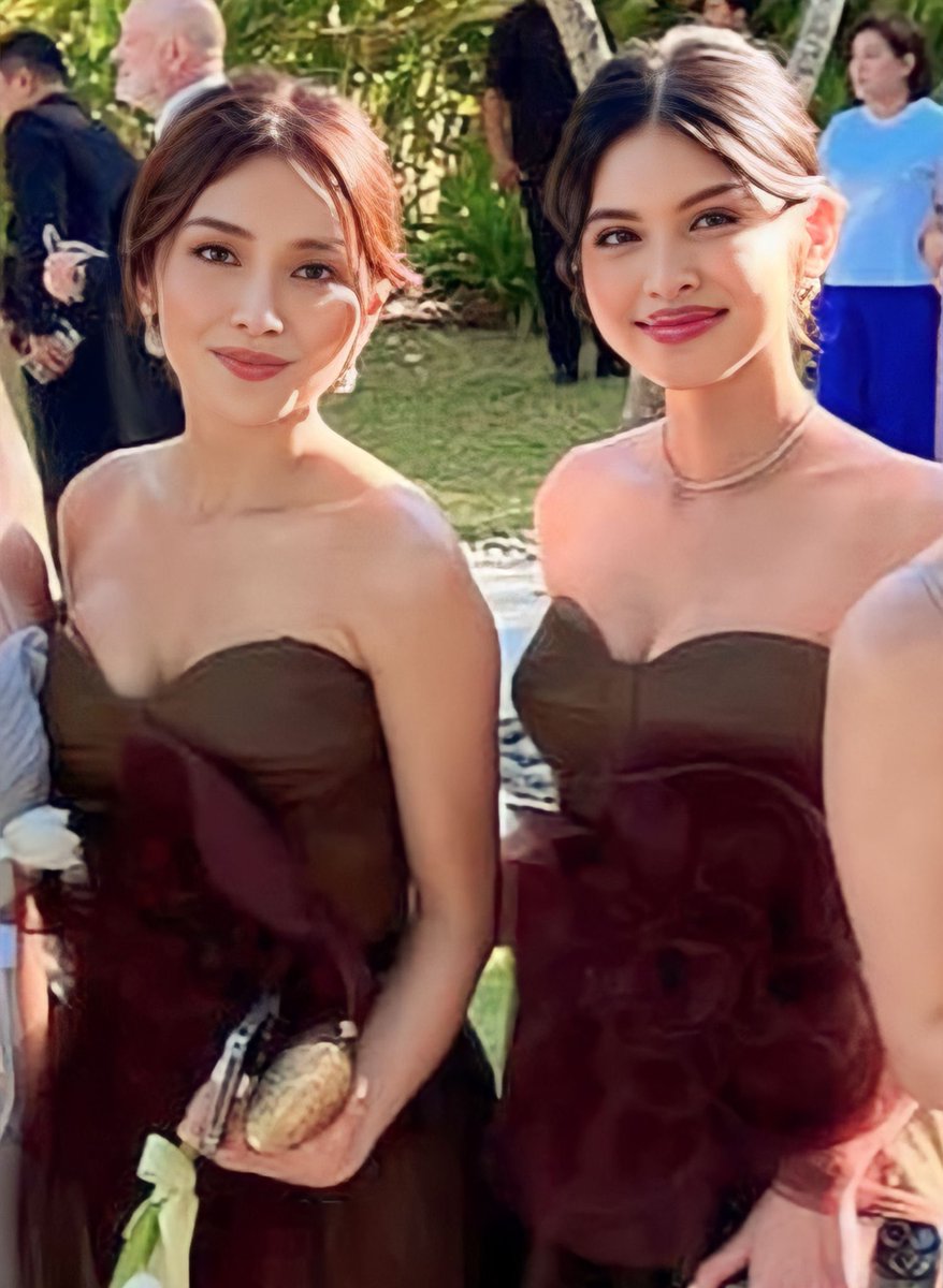 Phenomenal Queens! Kathryn Bernardo x Maine Mendoza-Atayde in one Frame 🥰🥰🥰

<a href="/bernardokath/">KATH 🐘</a> x <a href="/mainedcm/">Maine Mendoza</a>