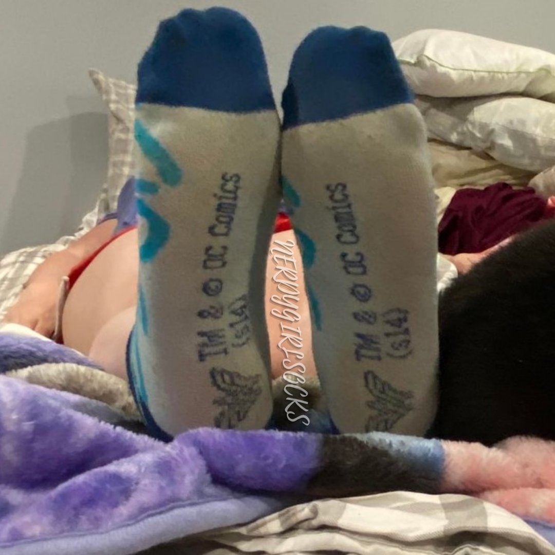 NerdyGirlSocks's tweet photo. Wearing these cute socks from a friend!
#anklesocks #barefeet #sockedsoles #cutesocks #dirtysocks #feet #feetmodels #feetpic #footmodeling #girlsocks #matchingsocks #selfeet #shoesoff #smellysocks #socksgirl #socksoftheday #stinkysocks https://t.co/UzofZOiCU3