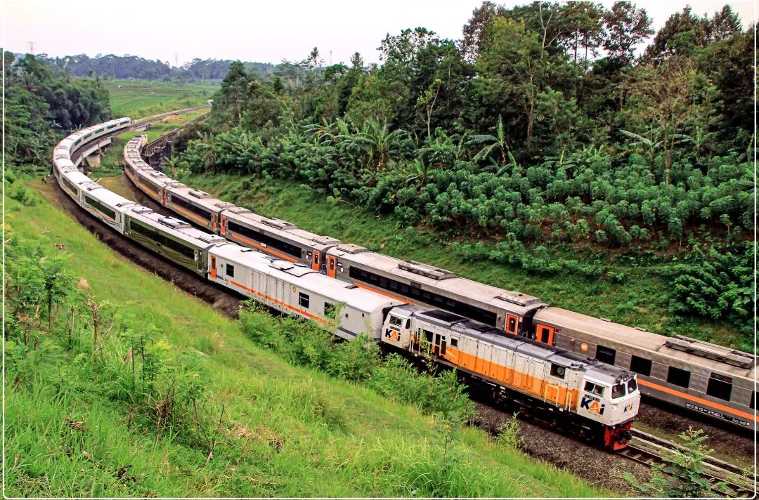 Kereta Api Indonesia tweet media