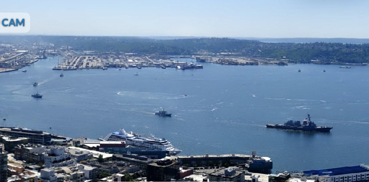 USS Barry (DDG 52) Arleigh Burke-class Flight I guided missile destroyer and HMCS Edmonton (MM 703), HMCS Nanaimo (MM 702) and HMCS Yellowknife (MM 706) Kingston-class coastal defence vessels coming into Seattle for Fleet Week 2023 -August 1, 2023 #ussbarry #ddg52

SRC: webcam