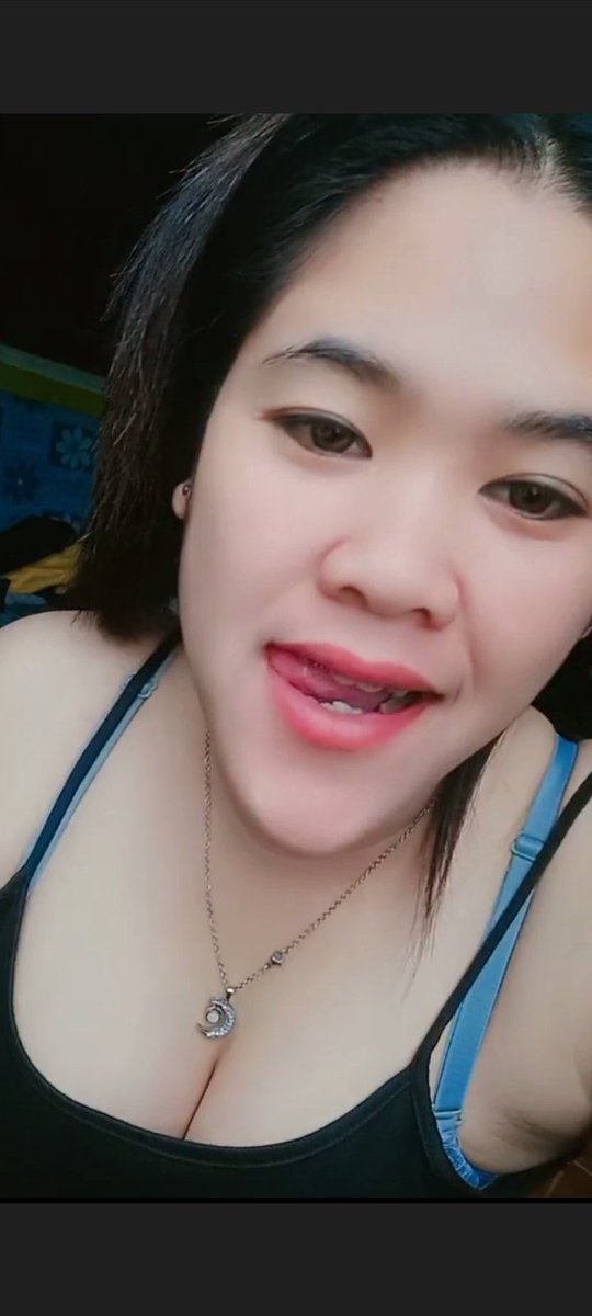 น่าบีบนมมากสาวอวบ