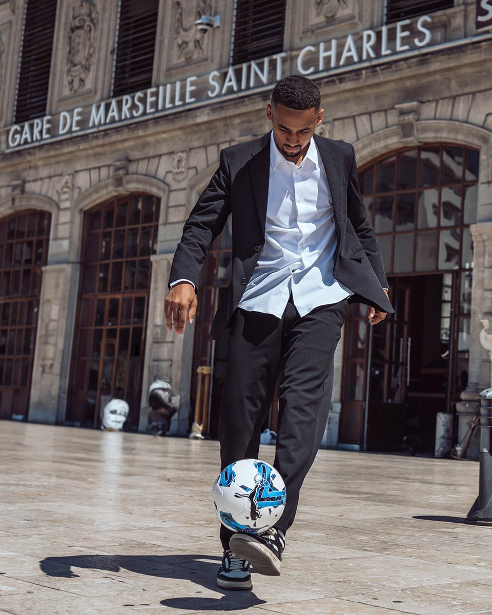 PanJr_87's tweet photo. L’histoire commence maintenant ✍️ 💙🤍 #Team_OM https://t.co/lUFdfo1ULu