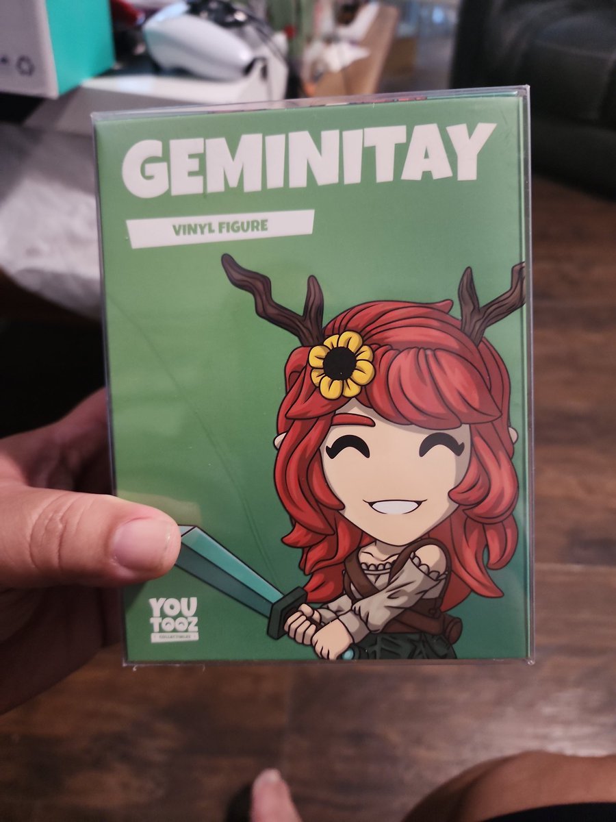 gntle1here's tweet photo. @GeminiTayMC 

Finally came in! My First YOUTOOZ https://t.co/oxp50zDqqj