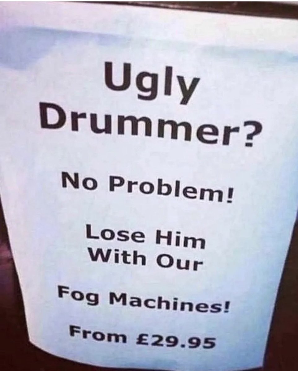 RadioCity_Rocks's tweet image. Come on, we’re already in the back and blocked by singers and cymbals 😂🥁🥁  #drummers #fogmachine