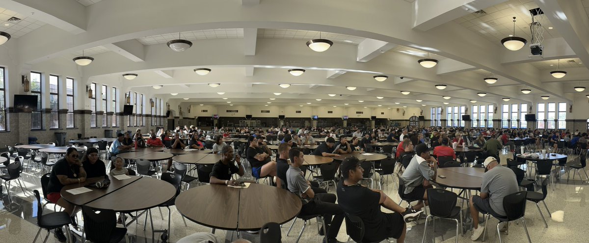 Coach Graves tweet media