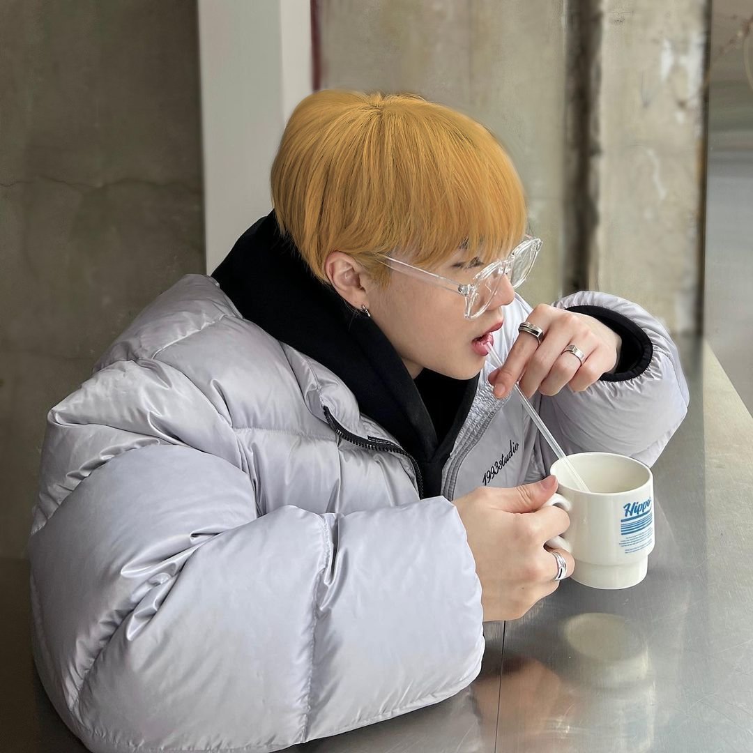 ㅤㅤㅤㅤㅤ
ㅤㅤㅤㅤ⠀⠀⠀ㅤ𝗅σѵ𝖾 ı𝗍'𝗌 : 𝗀'𝗈𝗅𝖽ə𝗇
ㅤㅤㅤㅤ⠀⠀⠀ㅤ𔘓‌ ˑ ִֶָℒ𝗂𝗄𝖾 ɗαʏ𝗅ı𝗀𝗁𝗍
ㅤㅤㅤㅤㅤ