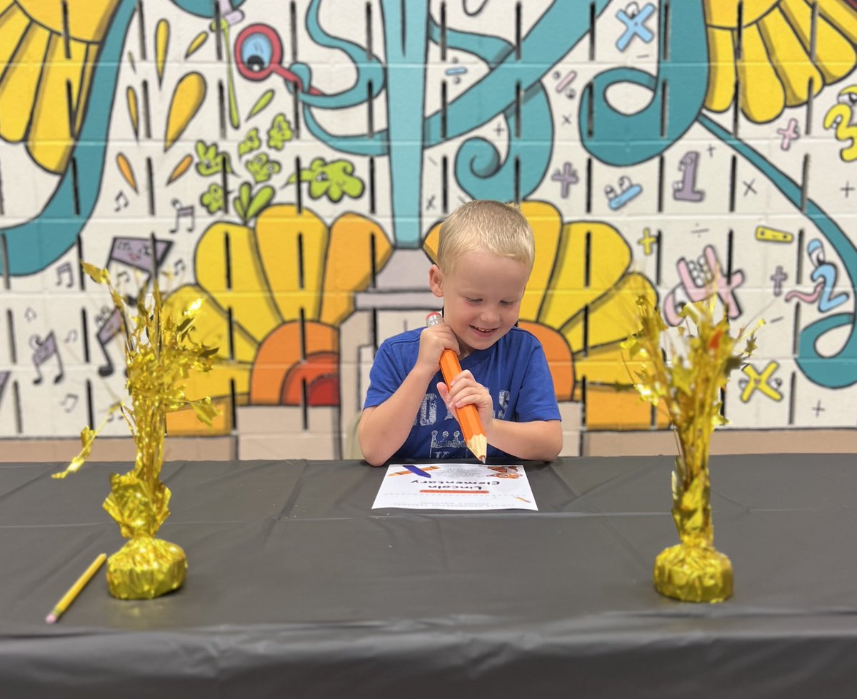Lincoln_Cubs's tweet photo. "After careful consideration, I have decided to begin my academic career at Lincoln Elementary!"

Our K's who came to screenings got to officially "sign" with LES today! Parents, do you have photos of your child making it official? If so, share them below! #lincoln379 #usd379 https://t.co/11mMg0ovTY