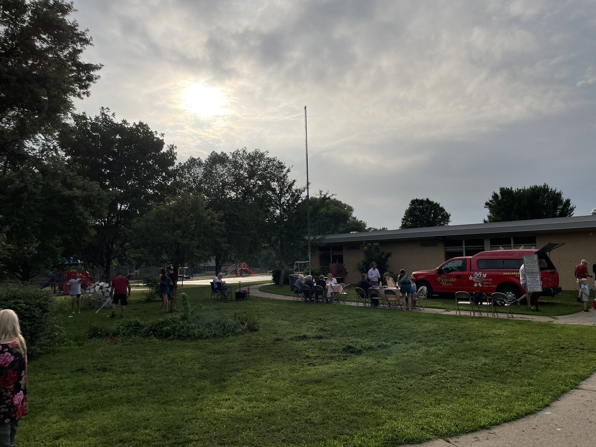 Catlin Arts Elementary tweet media