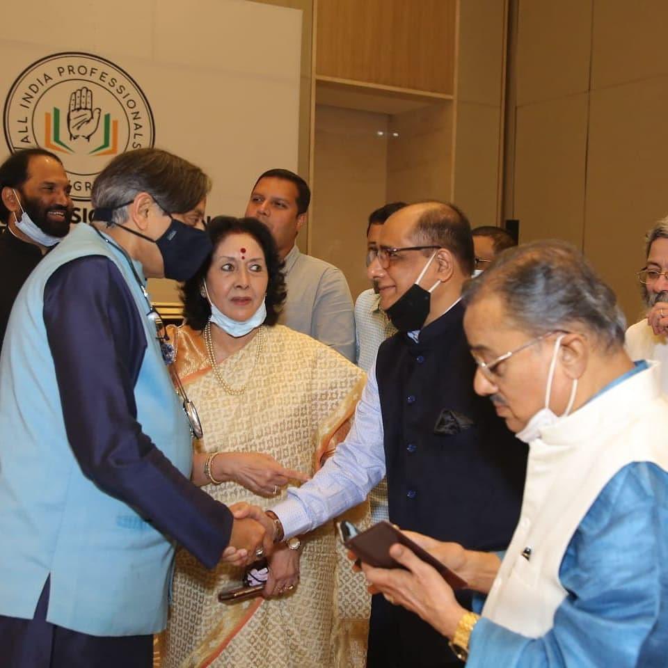 IrfanmbaA's tweet image. Six years @ProfCong 

Do join and make a difference. 

@ShashiTharoor @RahulGandhi @priyankagandhi @Manikrao_INC @kharge @drjgeetareddy @AalimJaveri 

#professionalsforprogress