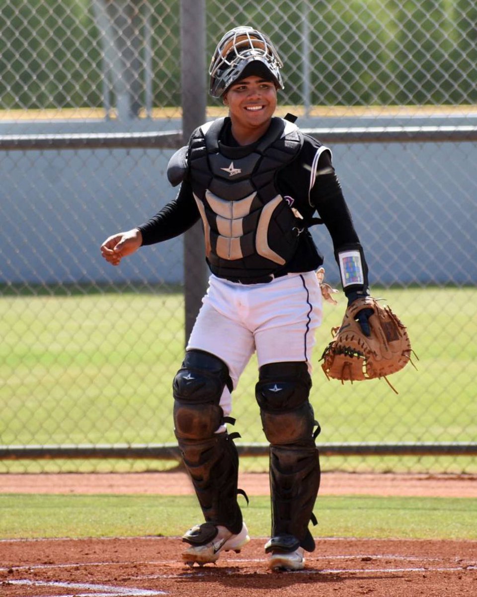 ¡Nuevo prospecto magallanero! ⚓️🙌💪

Hemos firmado al joven Franklin López

🔹18 Años
🔹Pertenece a los <a href="/Rockies/">Colorado Rockies</a> 
🔹En dos temporadas en la Dominican Summer League acumula:

56JJ
184VB
53CA
69H
19 2B
6HR
51CI
.375 AVG
.473 OBP
.576 SLG
1.049 OPS

#Magallanes #SomosMagallanes