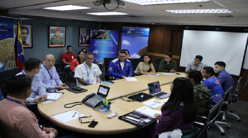 VTVcanal8's tweet photo. Gobierno Bolivariano y operadoras de telecomunicaciones impulsan Plan Juventud Venezuela

#VTVEsNuestroPana 

https://t.co/IynwgXLM2e https://t.co/tCkrJrlHbW