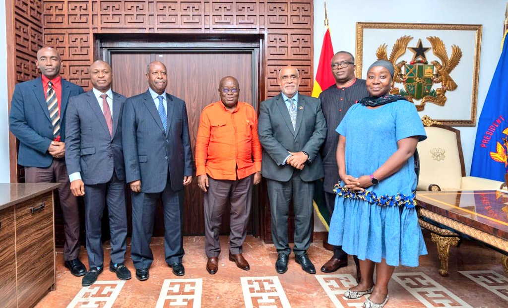 UNinGhana's tweet photo. The visiting Special Rep. of the Secretary-General for @UN_UNOWAS  Mr. Leonardo Santos Simão yesterday met with @NAkufoAddo of Ghana 🇬🇭. Their discussions centred on peace &amp; security in the sub-region &amp; beyond.

The visit was SRSG Simão's first since assuming office in June 2023. https://t.co/lr4dW8n0hE