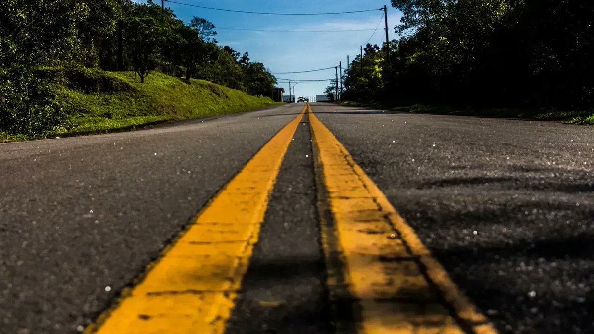 eyecarefaq's tweet photo. Drivers when was the last time you had an eye exam? You should have one every two years! Book now if you are overdue. 

#eyecareFAQ #EyeHealthMatters #IsYourVisionRoadWorthy https://t.co/NPfVJNVItP