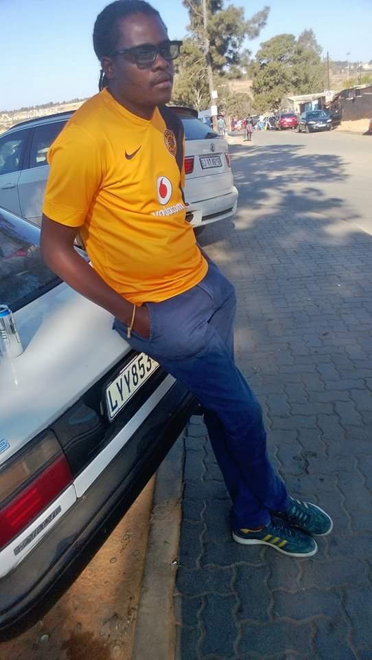 Rapule_Mashanye's tweet photo. @VodacomSoccer @KaizerChiefs @Vodacom @Vodacom #ProudlyKC https://t.co/7eEpGCIxMe