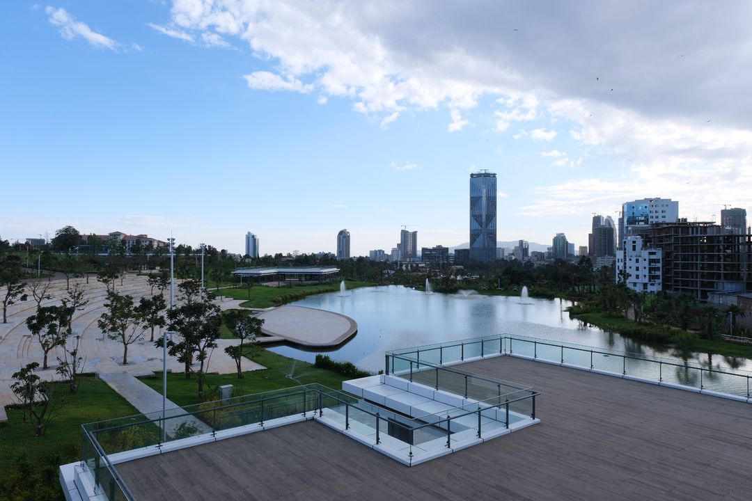 AfricaFactsZone's tweet photo. Sheger Park is the biggest urban park in Addis Ababa, the capital of Ethiopia.

It is right next to Unity Park which houses a zoo and historical archives. https://t.co/AzUJzga10c