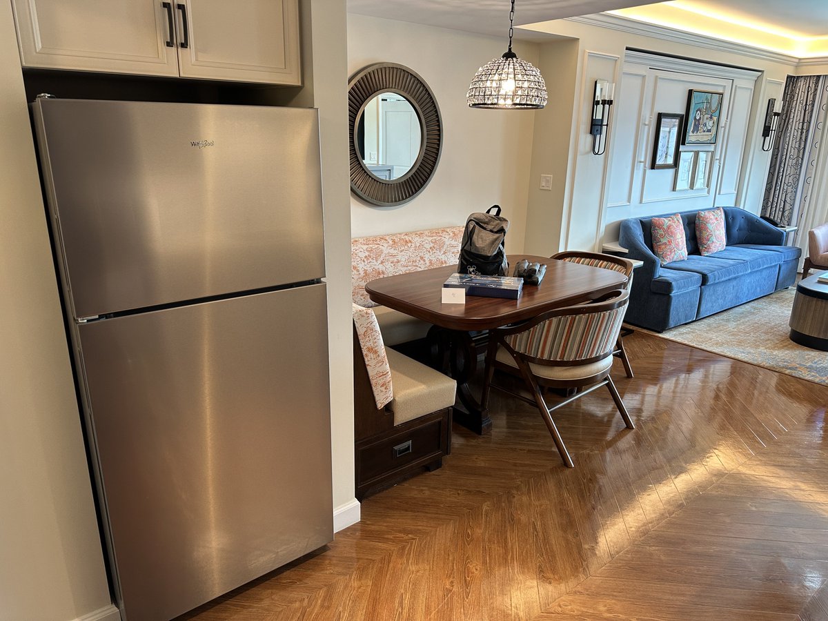thrillgeek's tweet photo. Good afternoon from Disney’s Riviera Resort! We are being #hosted by Disney Vacation Club as honorary DVC Members! Here’s a look at our room, which is a 1 bedroom villa. #ThatMagicFeeling https://t.co/PL4DLCF2gT